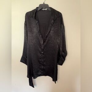 Peppermayo Button Down Satin Shirt Size Women’s 6